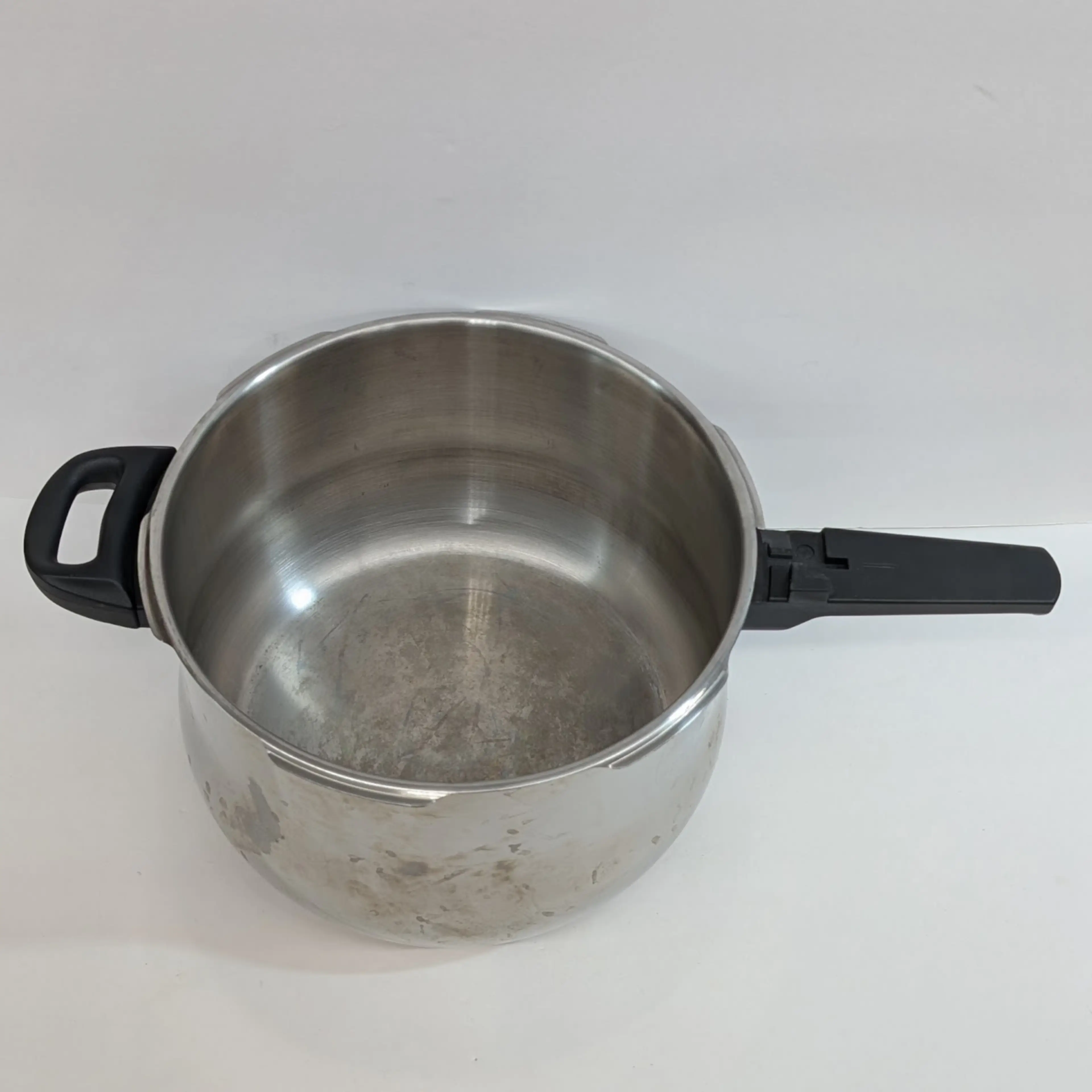 Image 4 of 10