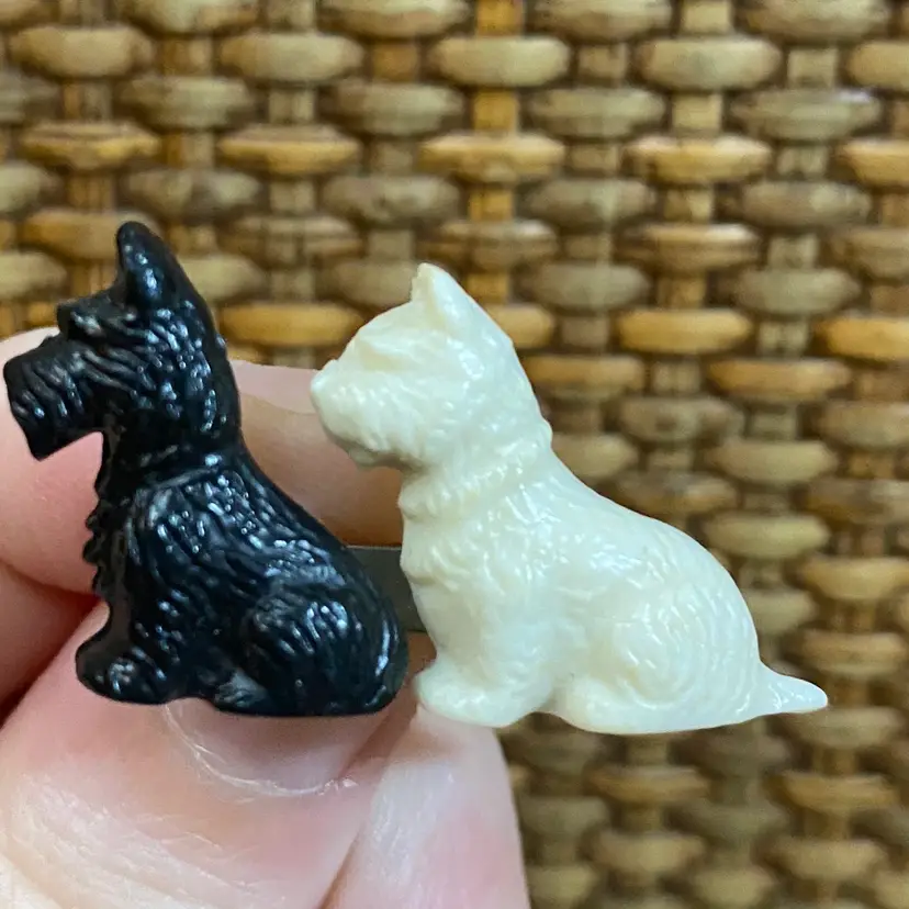 Black And White Scottie Dog Brooch Pin