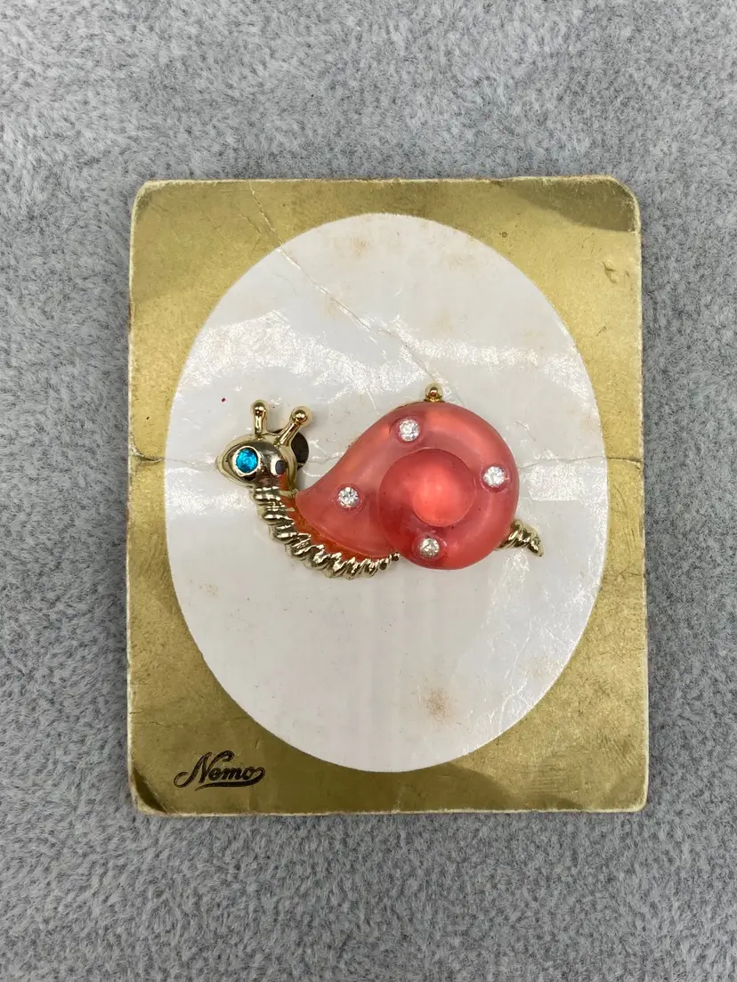 Vintage Goldtone Snail Brooch with Rhinestones