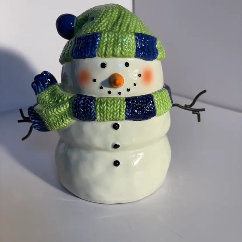 NEW Scentsy Snowman Wax Warmer Retired Winter Christmas Seasonal Full Sz Holiday