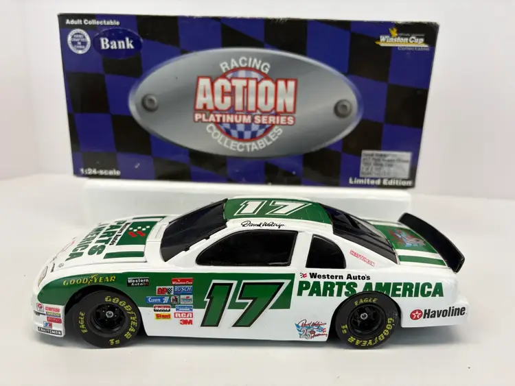 Darrell Waltrip # 17 Parts America 1997 Monte Carlo 1:24 Scale