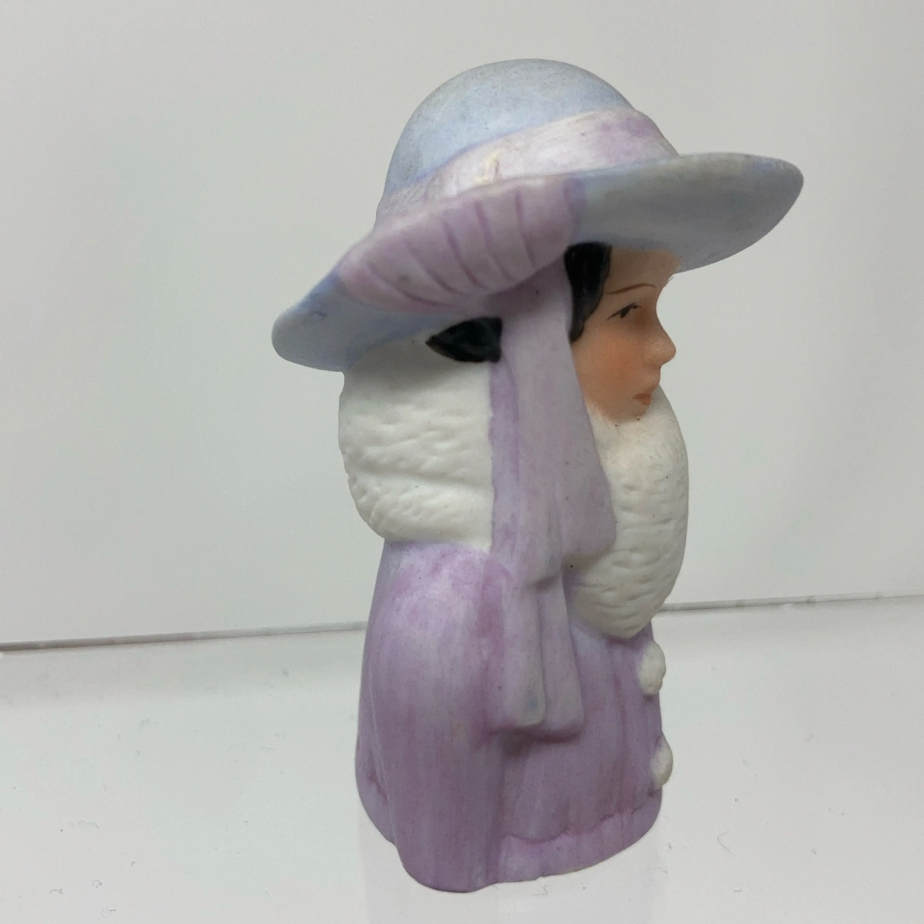 Image 2 of 9