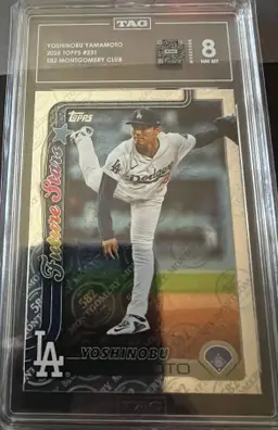 Yoshinobu Yamamoto 2025 Topps 582 Montgomery Club Future Stars TAG 8