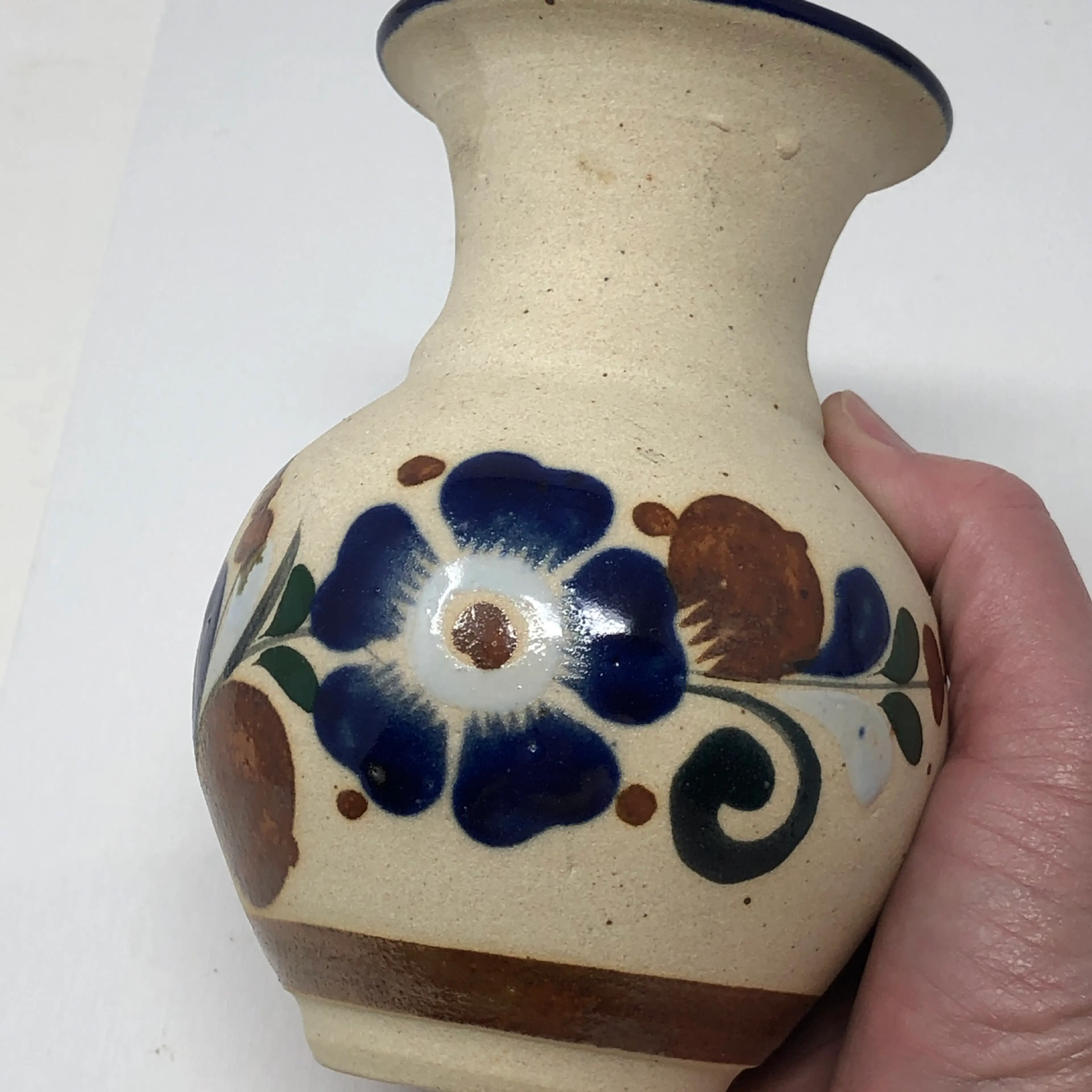 Image 3 of 6