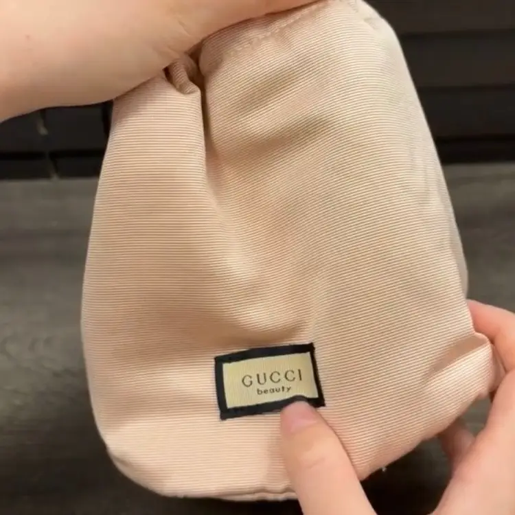 Gucci Beauty Luxury Large Pink Makeup Bucket Bag