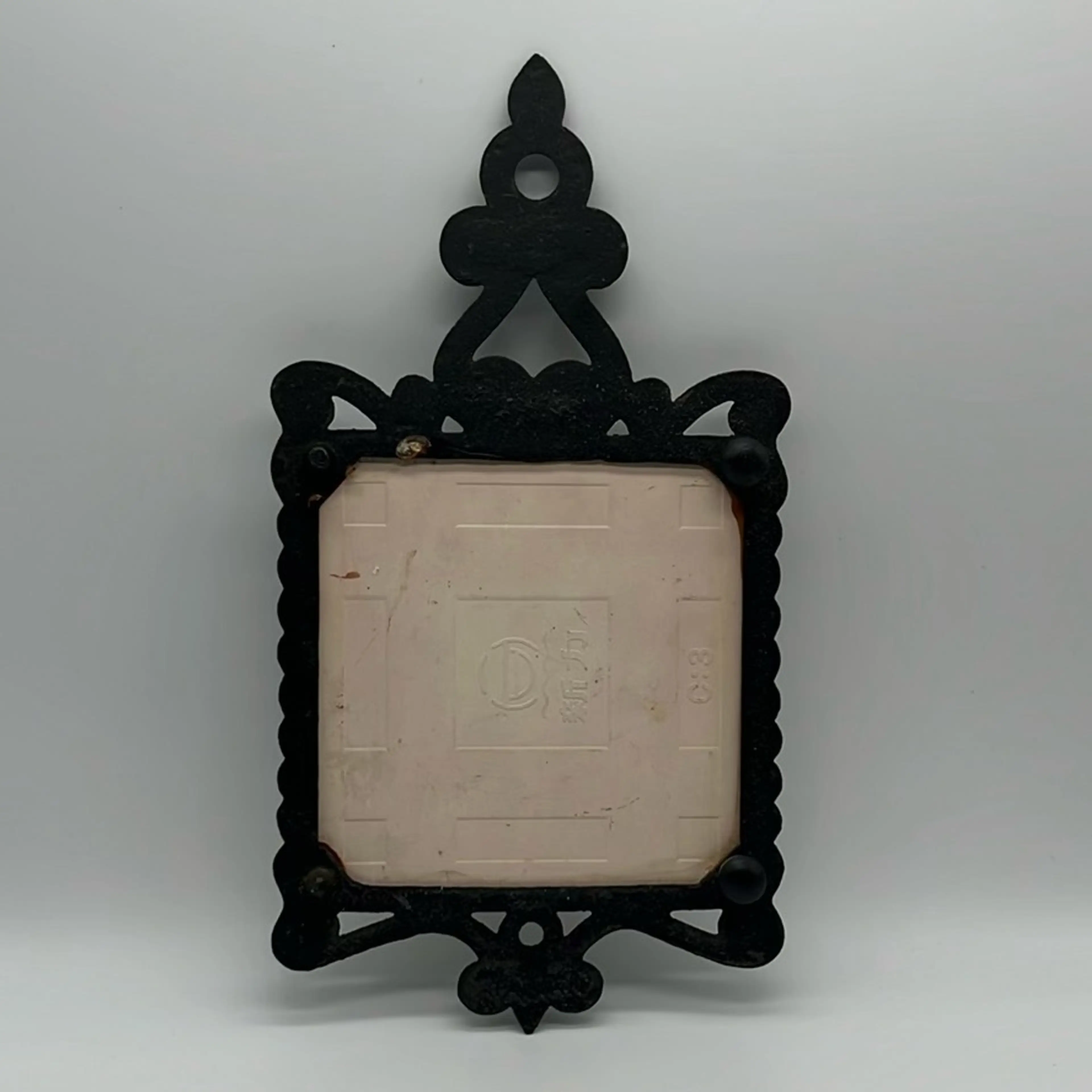 Image 2 of 6