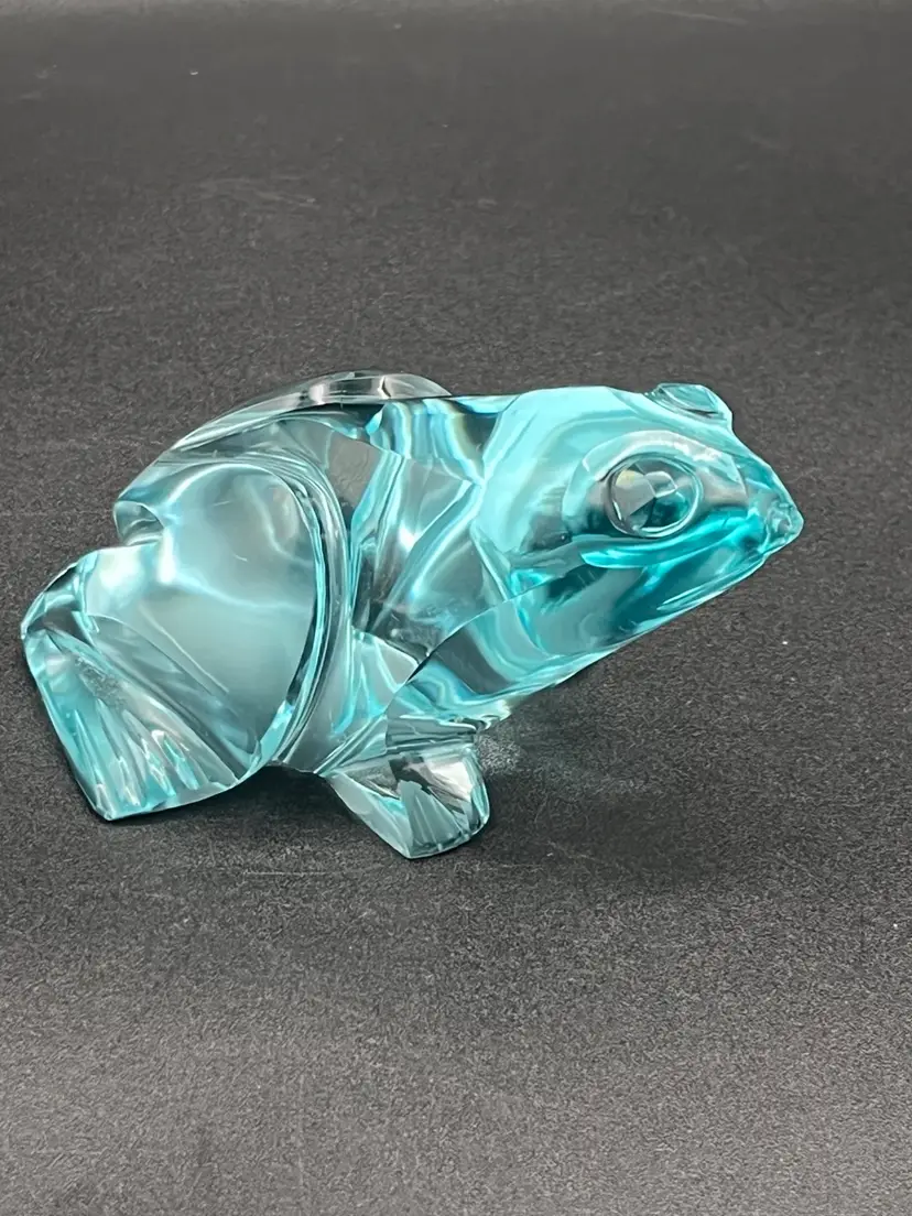 #25 Clear Glass Frog Figurine READ 3” 🐸