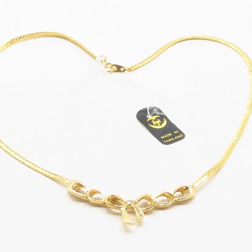 Vintage Gold Tone Rhinestone Bow Necklace Jewelry NOS