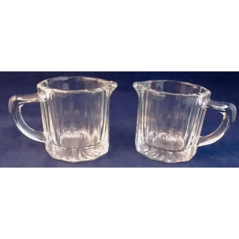 VTG Pair of Peerless Colonial Clear by INDIANA Glass mini Creamer/syrup pitchers (6-134)