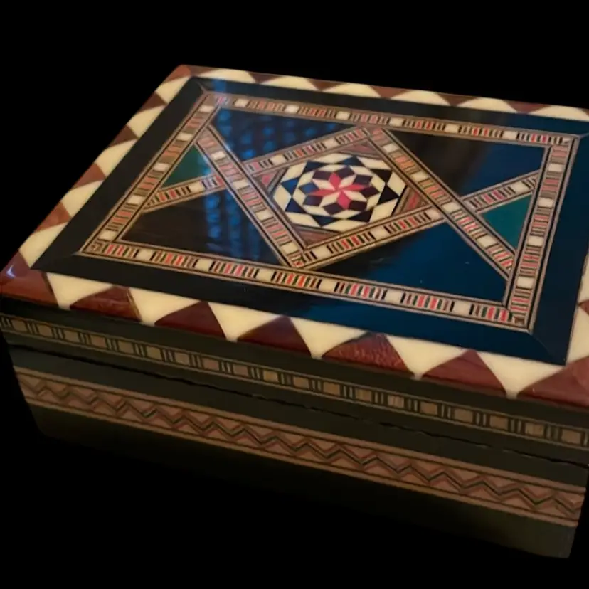 Inlaid Wood Marquetry Jewelry Box