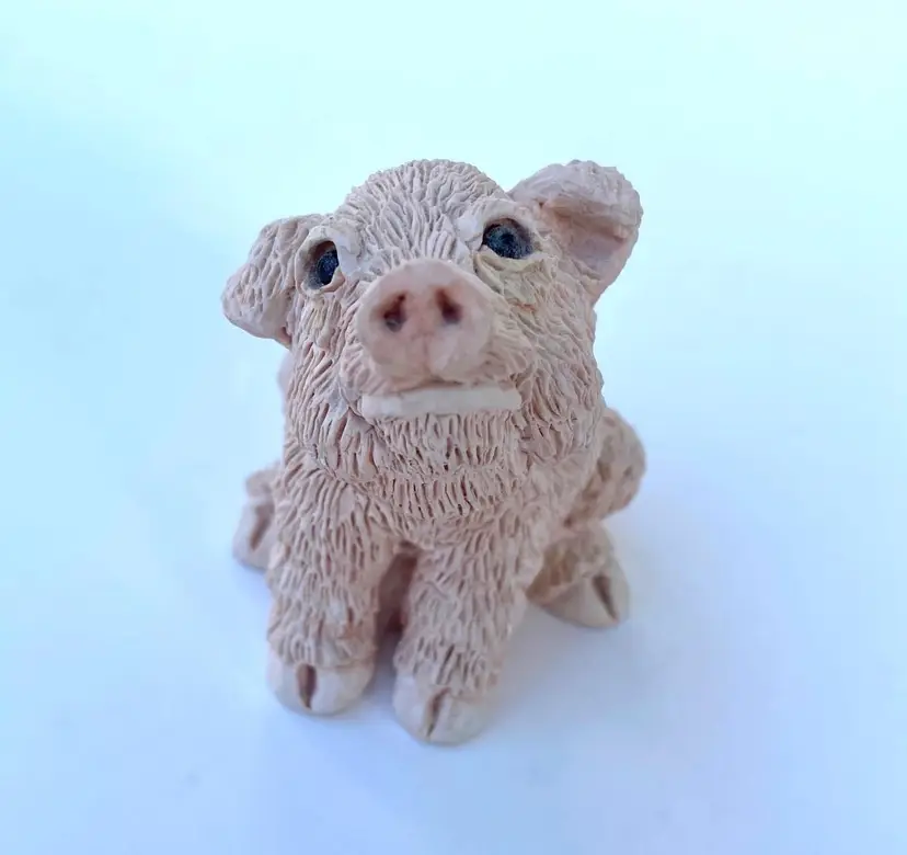 Sandicast Pig Figurine