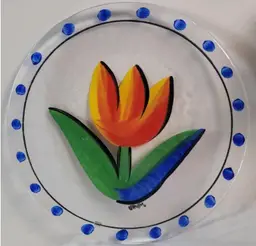 Kosta Boda Tulipa Art Glass Platter - Designed by Ulrica Hydman-Vallien. Measures 13" diameter . No chips or cracks