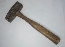 3lb splitting hammer