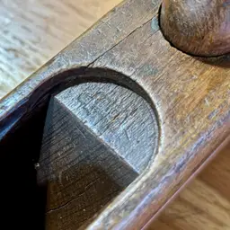 Antique Wood Horn Scrub Plane 1858 Kirschenwerkzeung, Garantie Gussstahl Germany