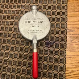 Vintage Nordic Ware Norwegian Krumkake and Pizzelle Iron Made in the USA