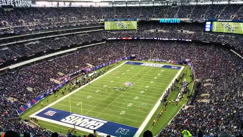 New York Giants football card breaks and collector community