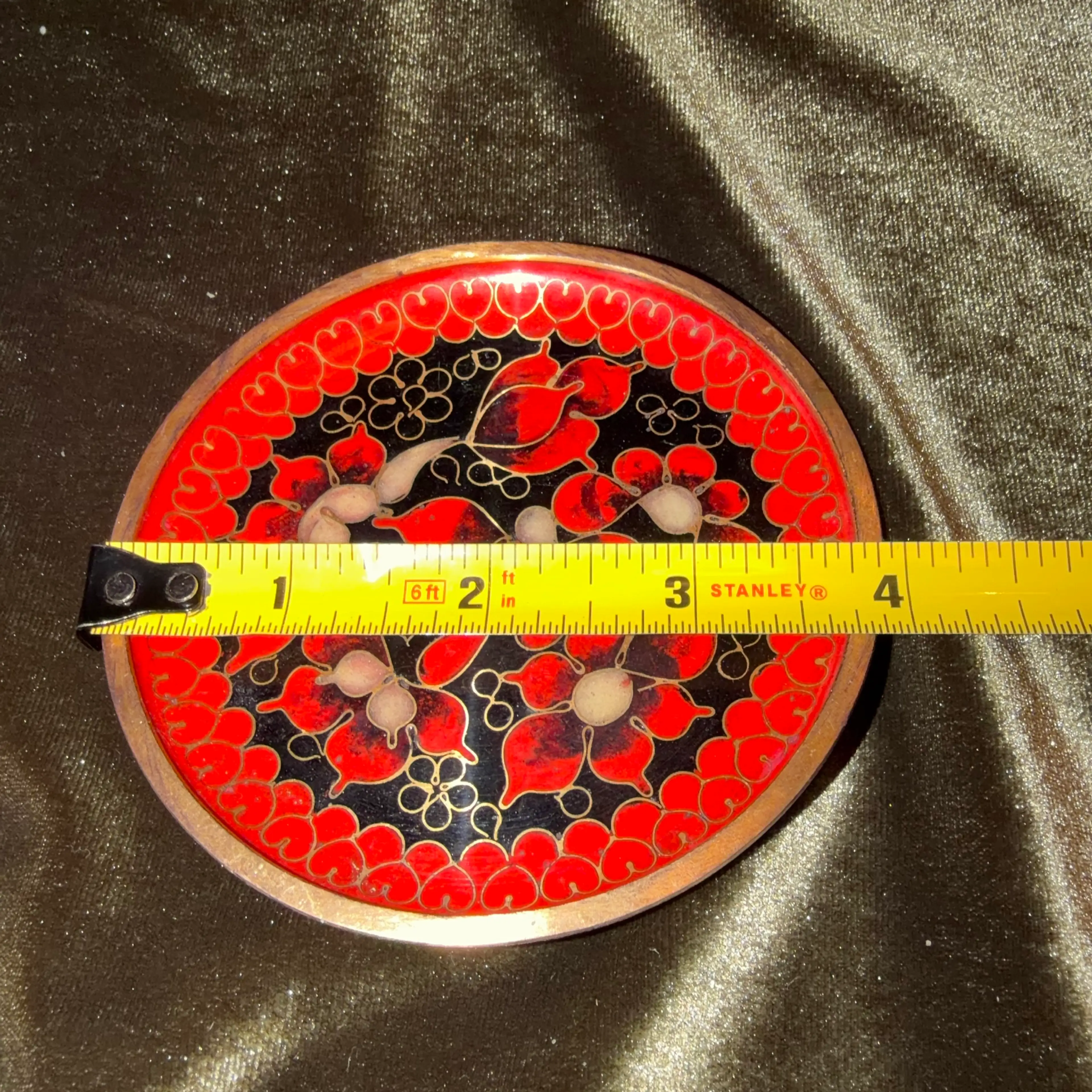 Image 3 of 3