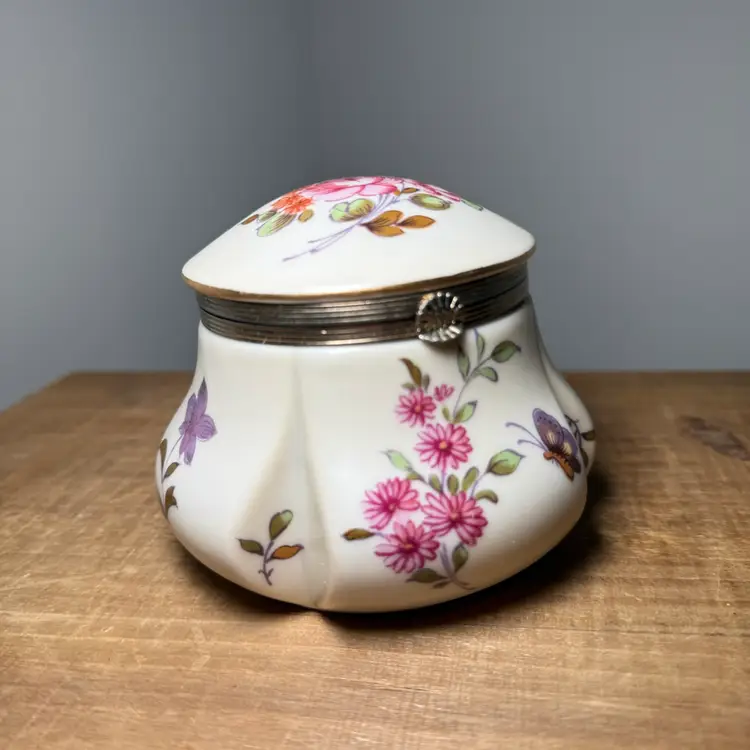 Lefton Hand Painted Porcelain Trinket Box