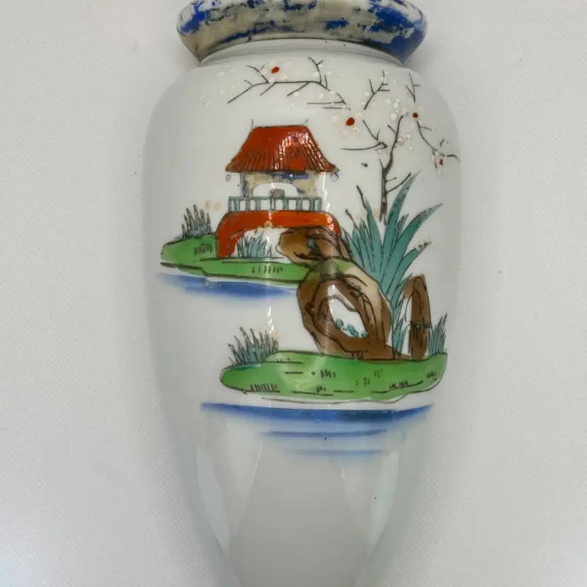 Vintage Goldcastle Chikusa Wall Pocket Vase, Hand-painted Ceramic, Unbranded, Made in Japan