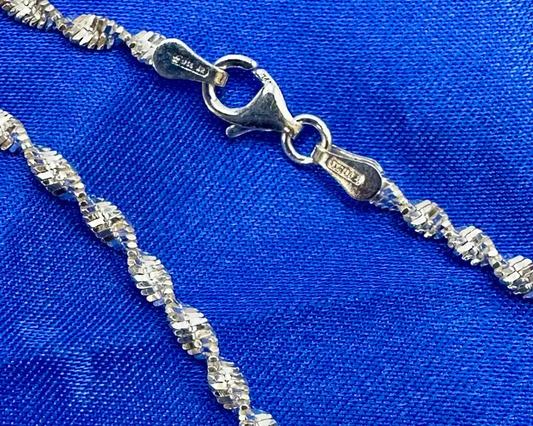 Vintage Italian Sterling Silver 925 Diamond Cut Twist Bracelet