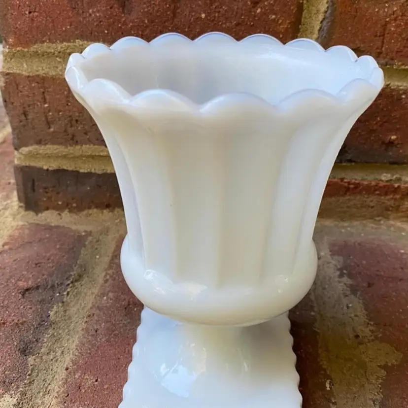 1960s Vtg Anchor Hocking Milk Glass Scalloped Square Footed Vase • Planter • Urn