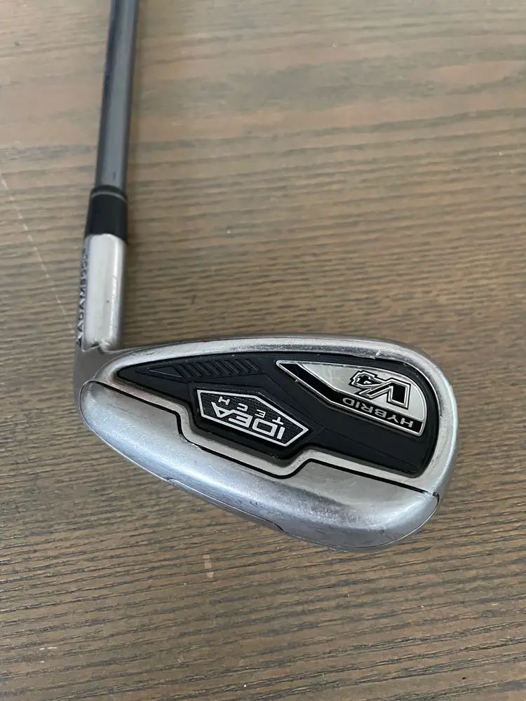 Adams Idea Tech Hybrid V4 golf club 8 Iron