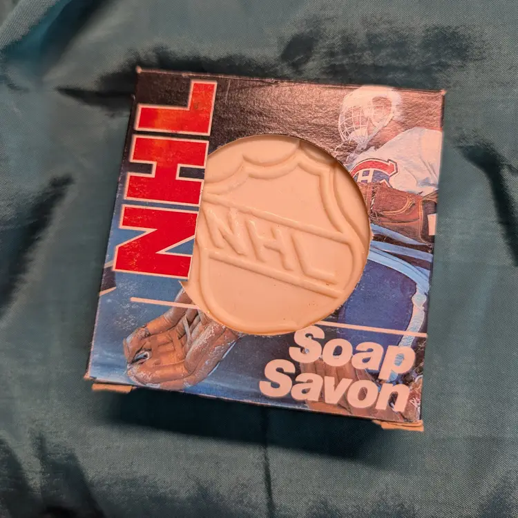 Vintage NHL Hockey Sports Memorabilia Cool Retro Soap!