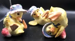 Fitz & Floyd Classics Somerset Tumblers Duckling Tumbling Figurines