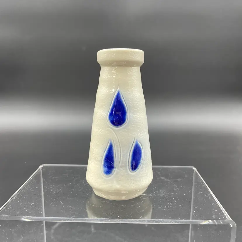 Williamsburg Pottery Reproduction Handmade Salt Glaze Inkwell Bud Vase