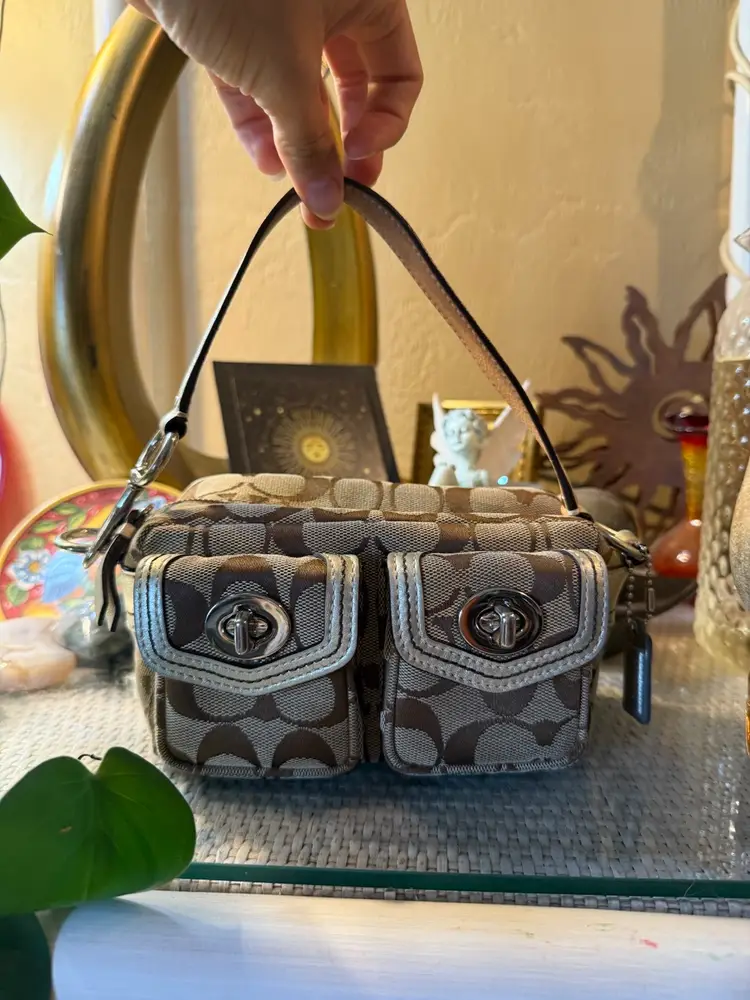 ✨ Y2K Coach Mini Signature Hobo with Dual Turn-Lock Pockets✨