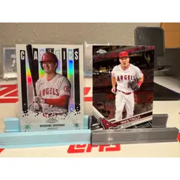 Ohtani/ Trout