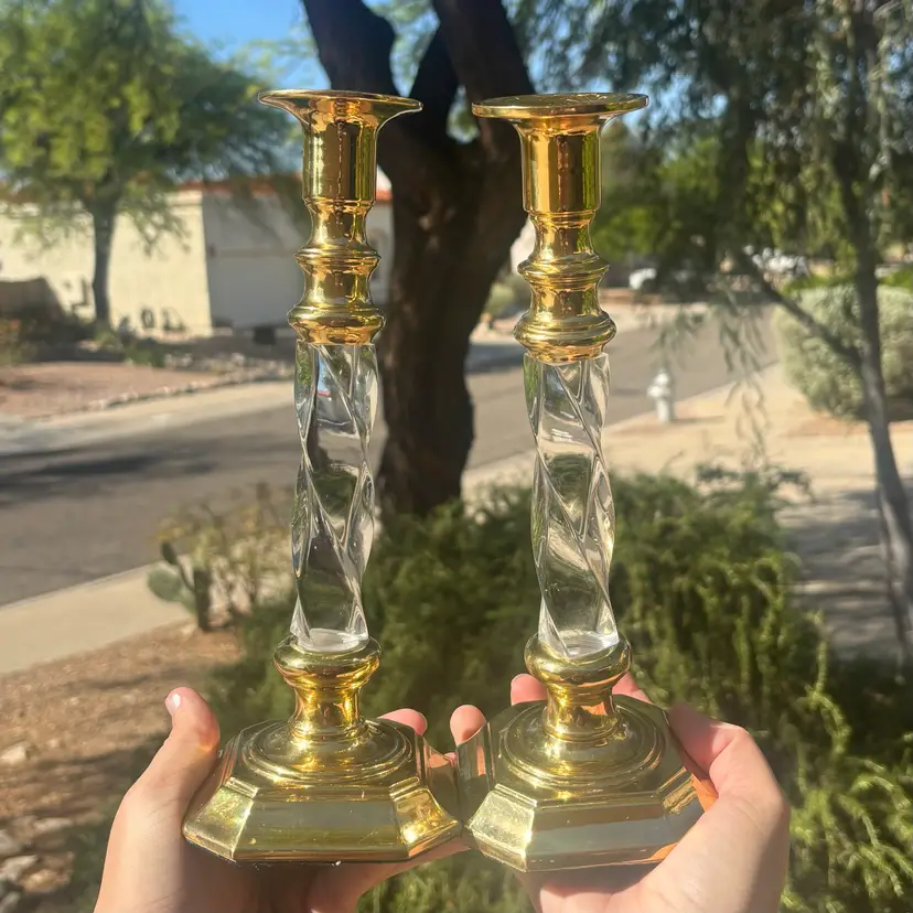 🐇Vintage Brass & Lucite Twisted Candlestick Pair