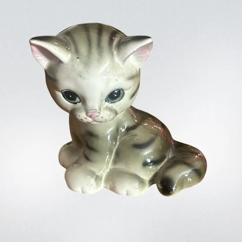 M- Grey Little Kitten 4 Stripes On Head