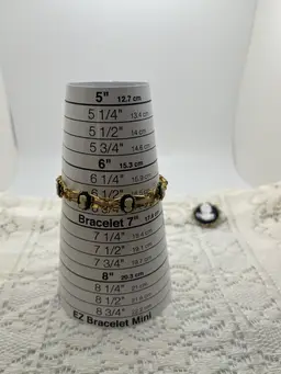 Vintage Cameo Brooch And Bracelet- Black & White - Gold Tone Victorian Style