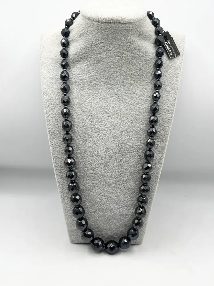 Vintage hematite bohemian glass beaded graduating bead necklace