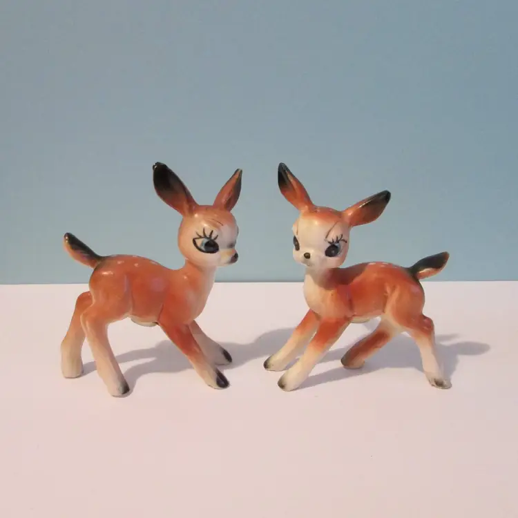 vintage Olimco Japan deer salt and pepper shaker set figures Woodland nature cabin decor Japan