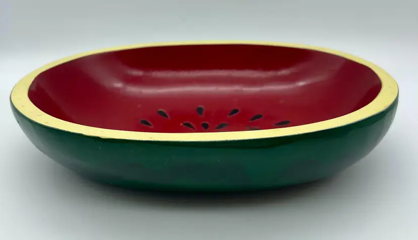 Vintage wooden watermelon bowl.