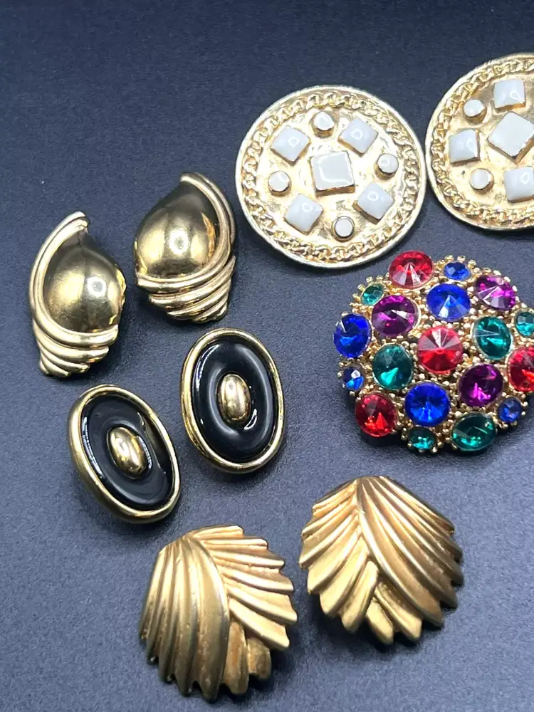 1980s NICE Lot of 10 Vintage Clip-on Earrings SUPER QUALITY