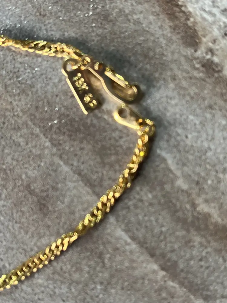 18 K Gold Plate Twisted Rope Bracelet 6-6 1/2 inch Wrist