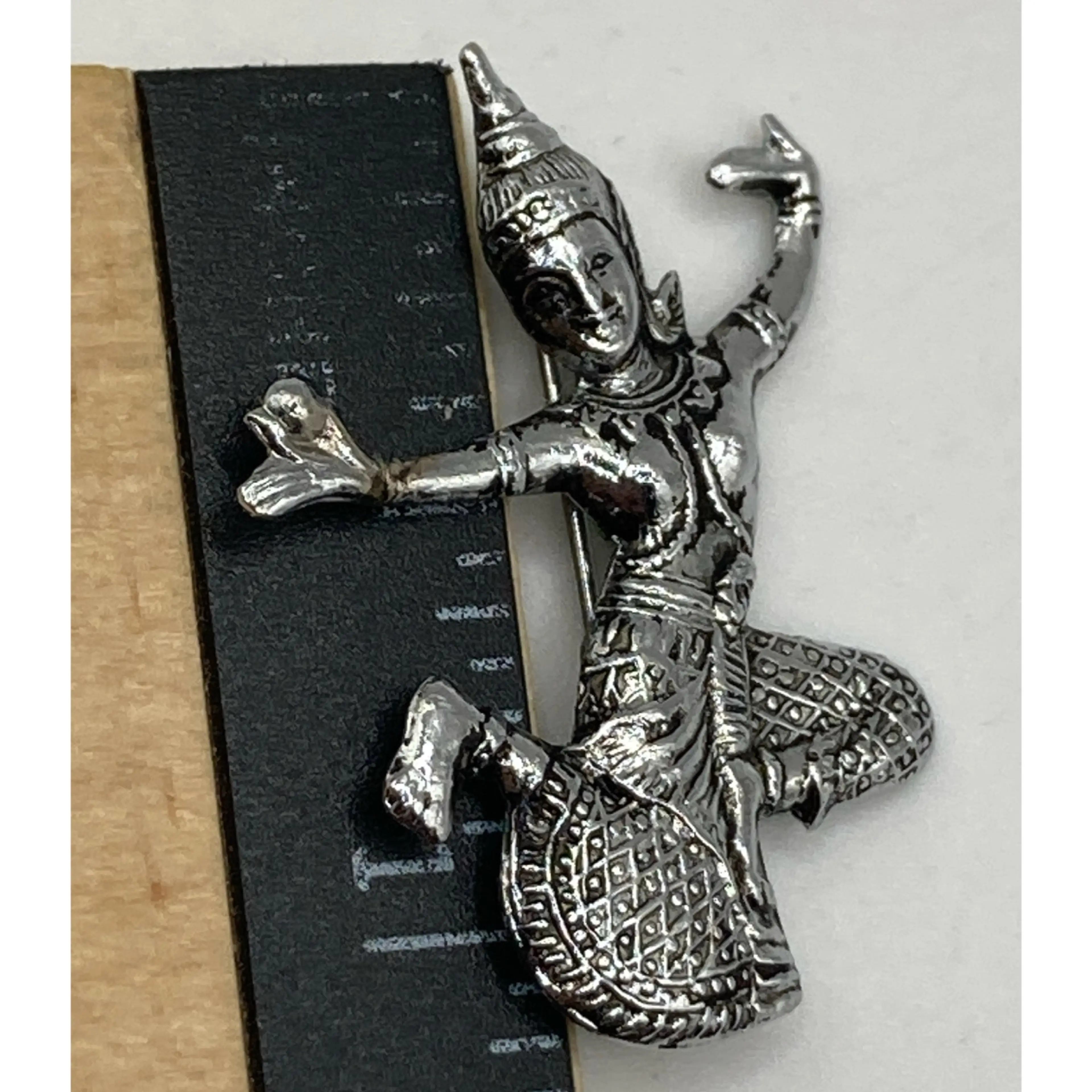 Image 4 of 4