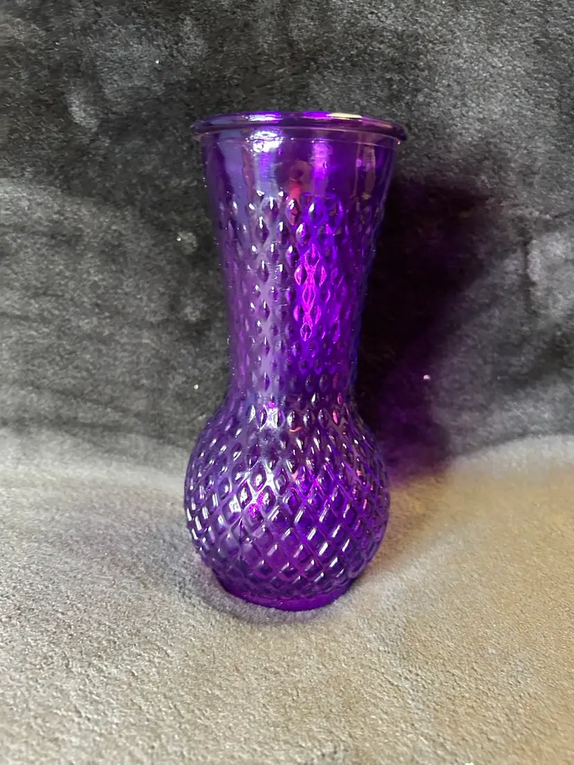 Purple Diamond Pattern Vase Glass 8.5" x 3 7/8"