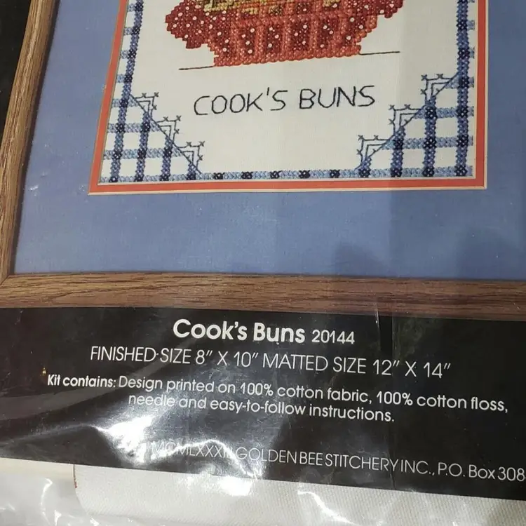 Golden Bee Stamped Cross Stitch Kit "Cook's Buns"