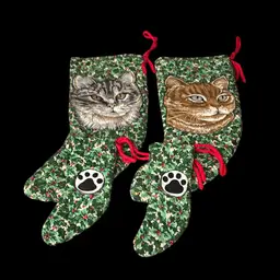 Purrrfect Vintage Homemade Quilted Hollyberry Cat Stocking Set