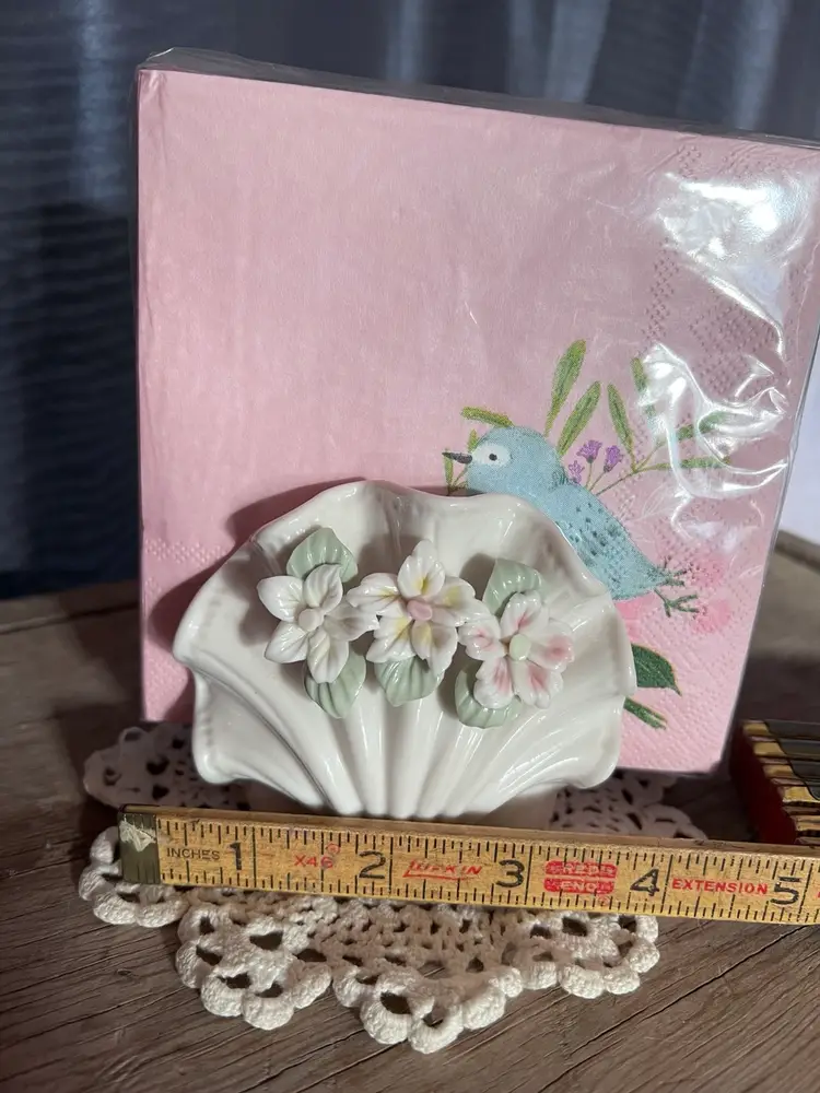 Vintage White Shell Napkin Holder With Pale-looking Flower-porcelain 