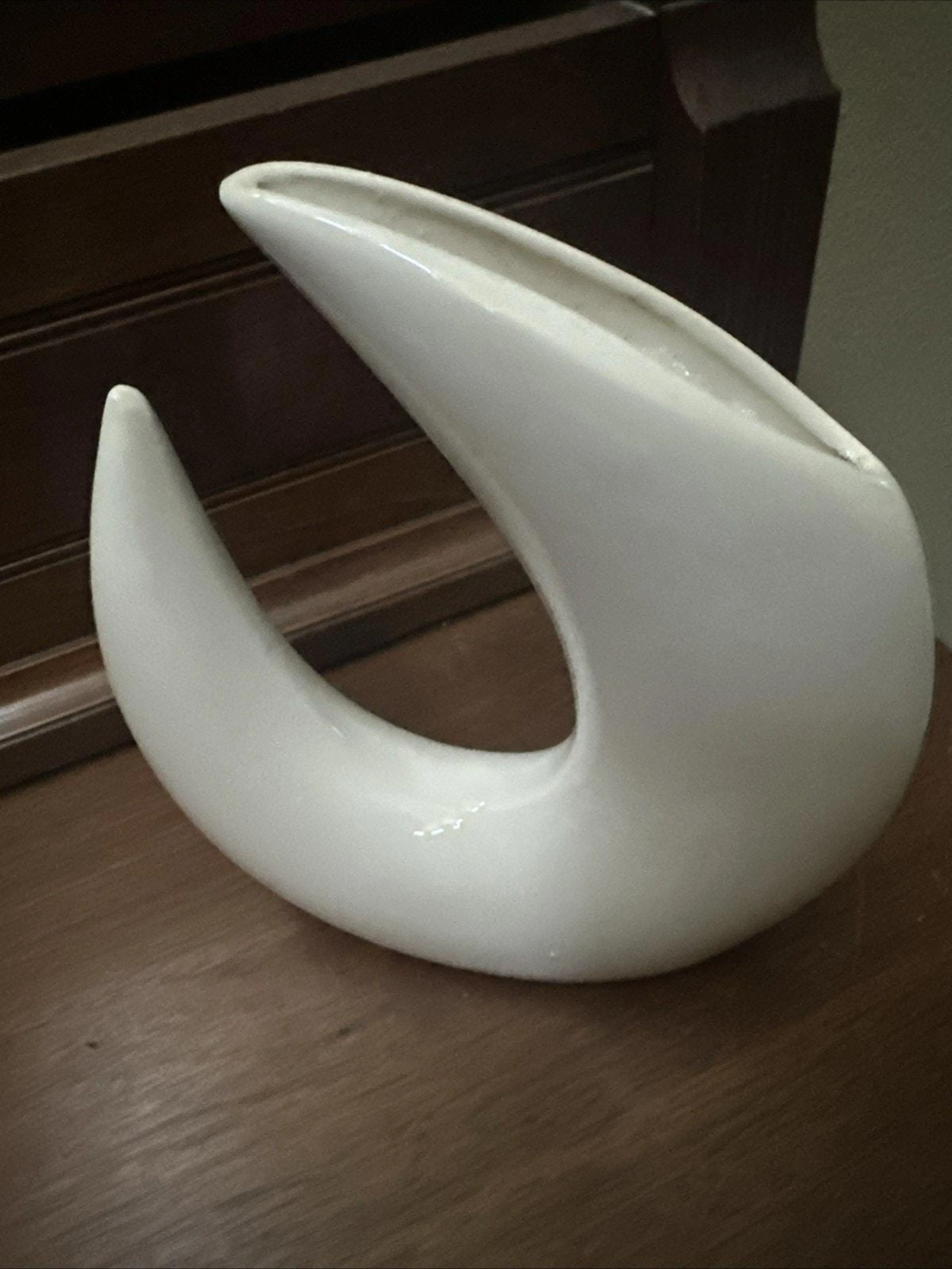 Image 4 of 7