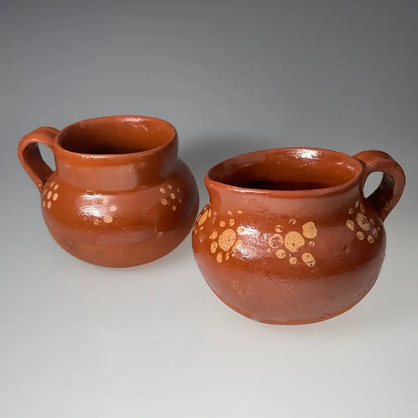 2 Jarritos Tazas de Barro Cafe Coffee Mugs Cups Tlaquepaque Mexico Redware Pottery Vintage