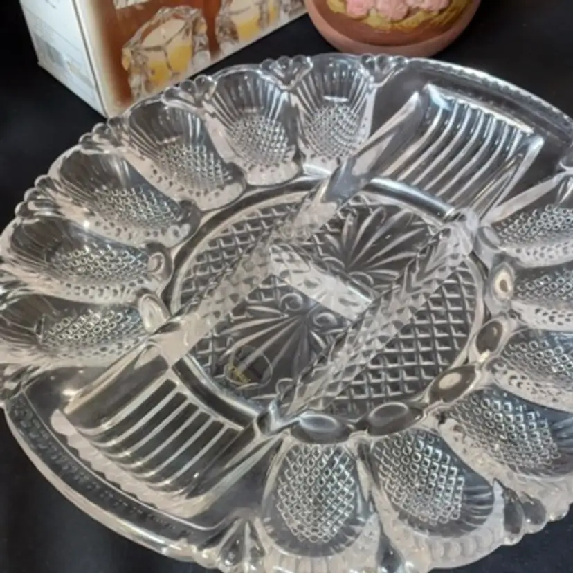 L E Smith Crystal Deviled Egg Dish With Original Sticker