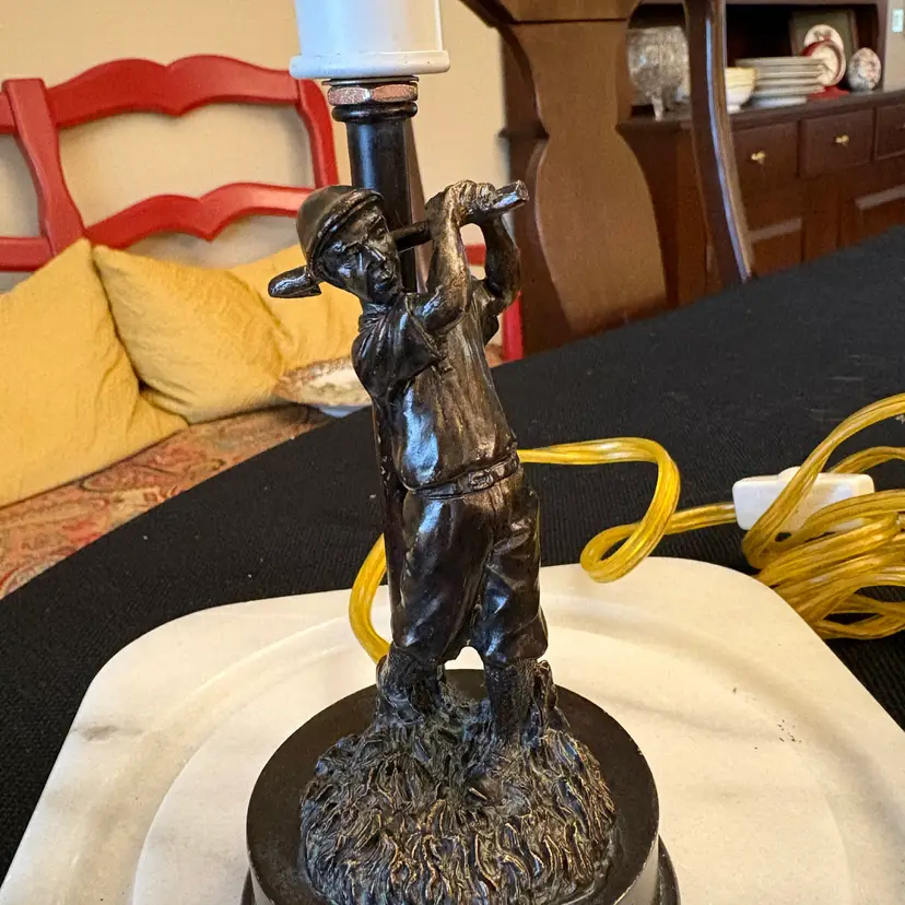 Golfer Table Lamp Figurine Bronze Style Resin Lamp