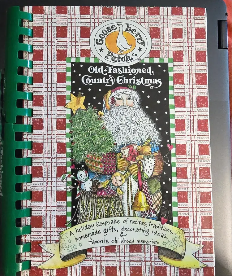 Goose Berry Patch Old Fashioned Country Christmas