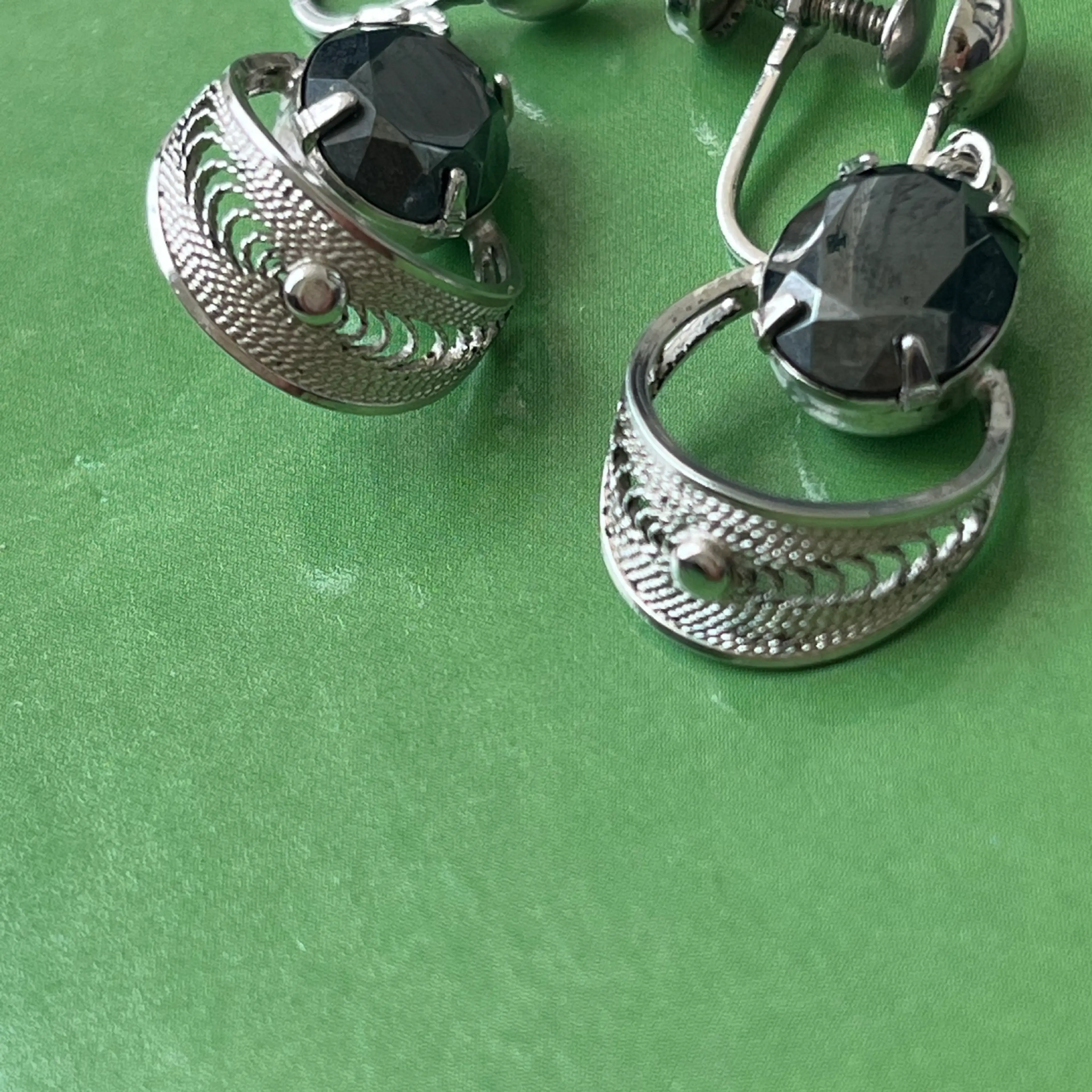 Image 2 of 5